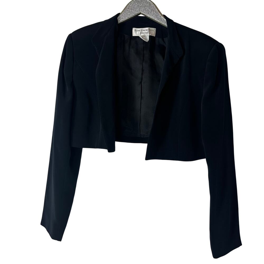 Jones New York Black Cropped Blazer with Shoulder Pads